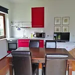 Zur Sonnigen, Eleganten Kuh