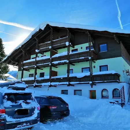 Apartment Zur Sonnigen, Eleganten Kuh Schladming